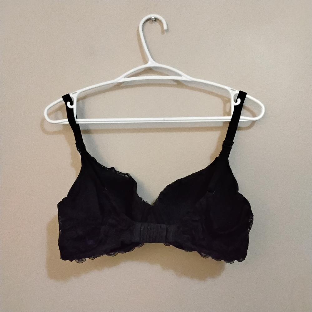 La Vie En Rose Black Lace-Trim Nursing T-Shirt Bra – Size 34C EUC - Picture 7 of 9